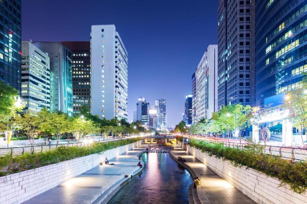 Hotel Cinema Seoul Exteriör bild